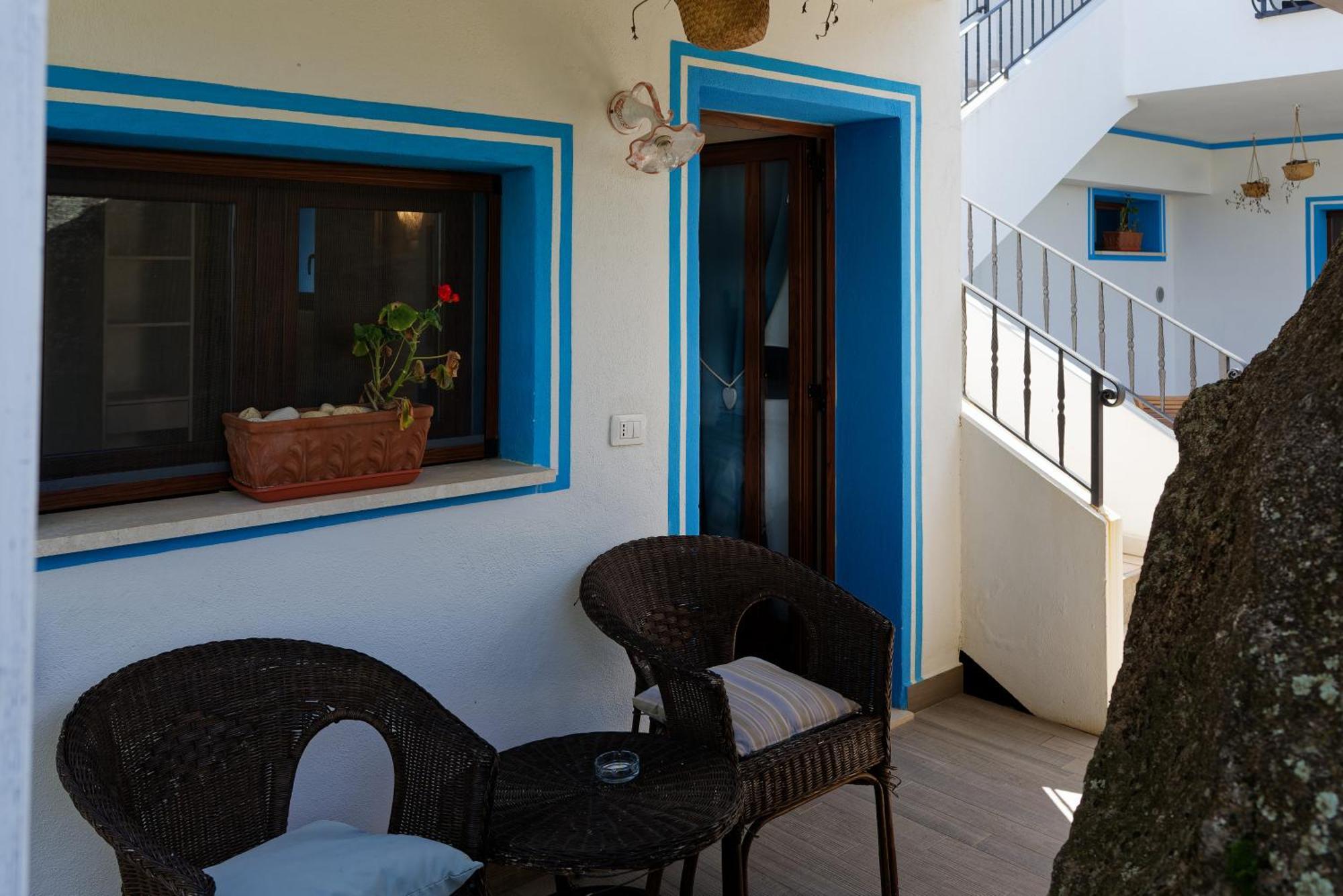 B&B Tiscali Доргали Екстериор снимка