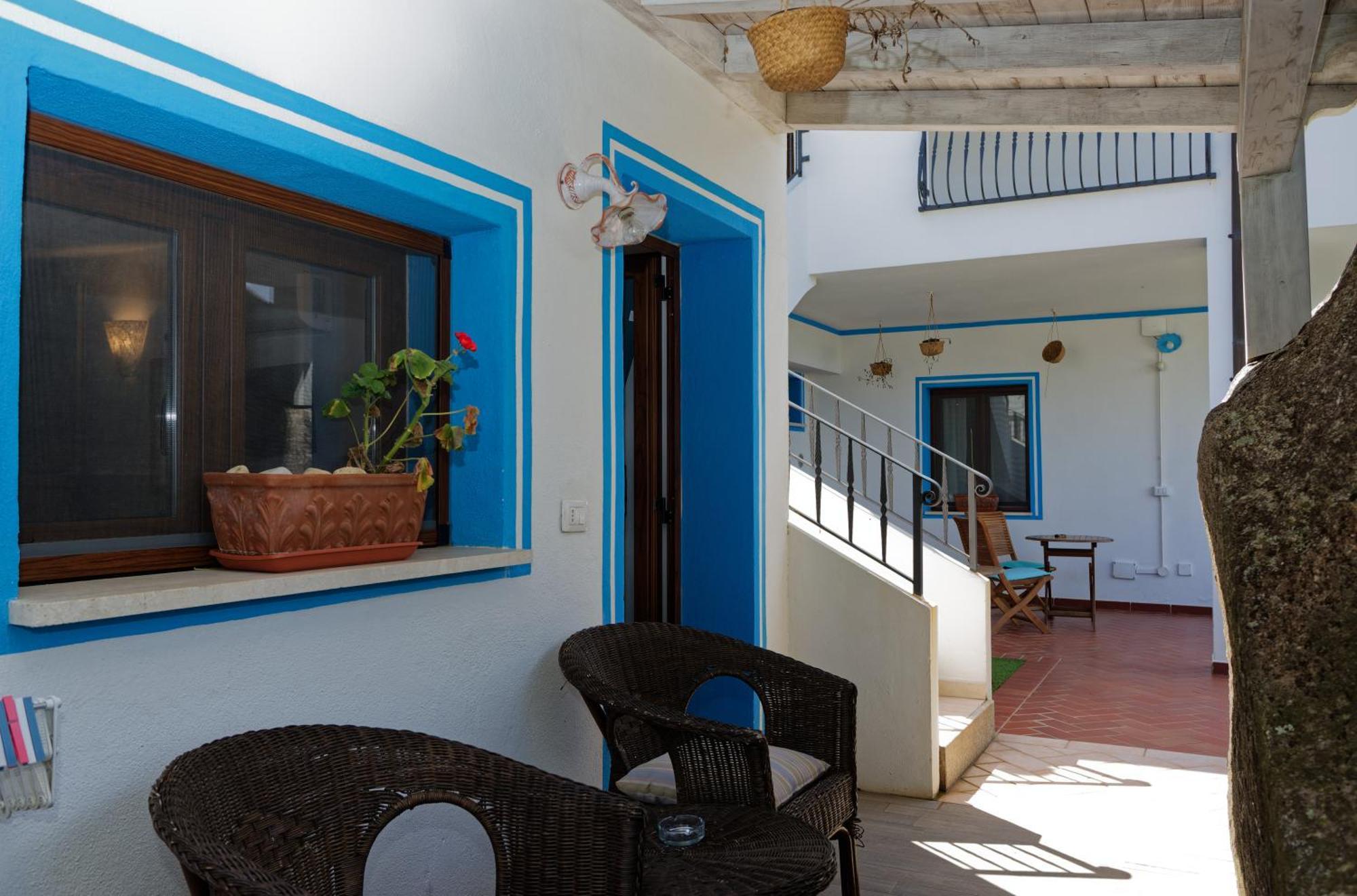 B&B Tiscali Доргали Екстериор снимка