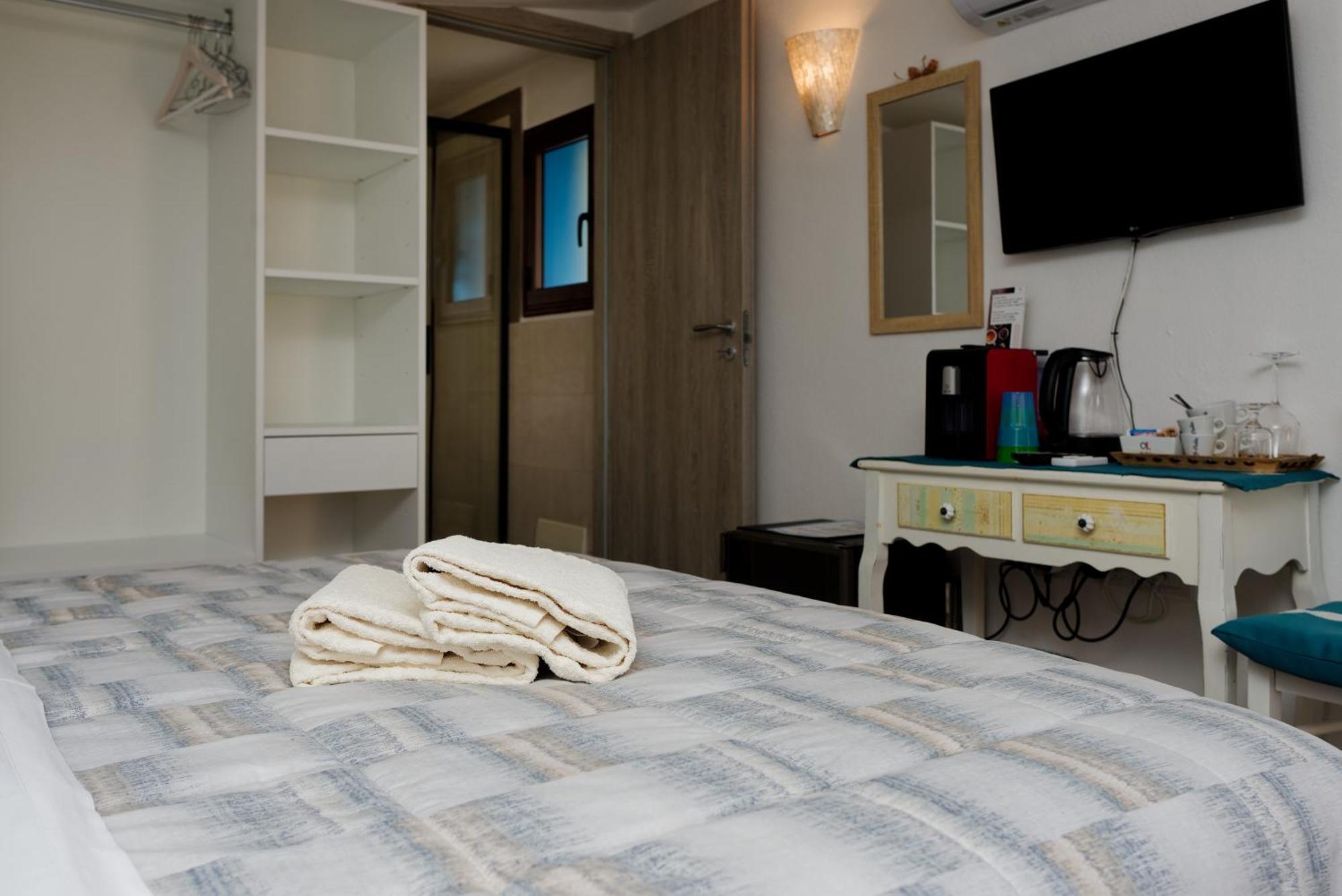 B&B Tiscali Доргали Екстериор снимка